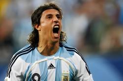 B体育官网app-意甲球队中场梅开二度，帮助球队逆转的简单介绍