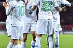 B体育网页版-斯图加特主场惨败，降级压力不小