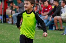 瑞典国足奋力拼搏，成功晋级半决赛