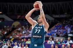 B体育教练-瑞士男篮成功逆转冰岛，晋级世界杯八强的简单介绍