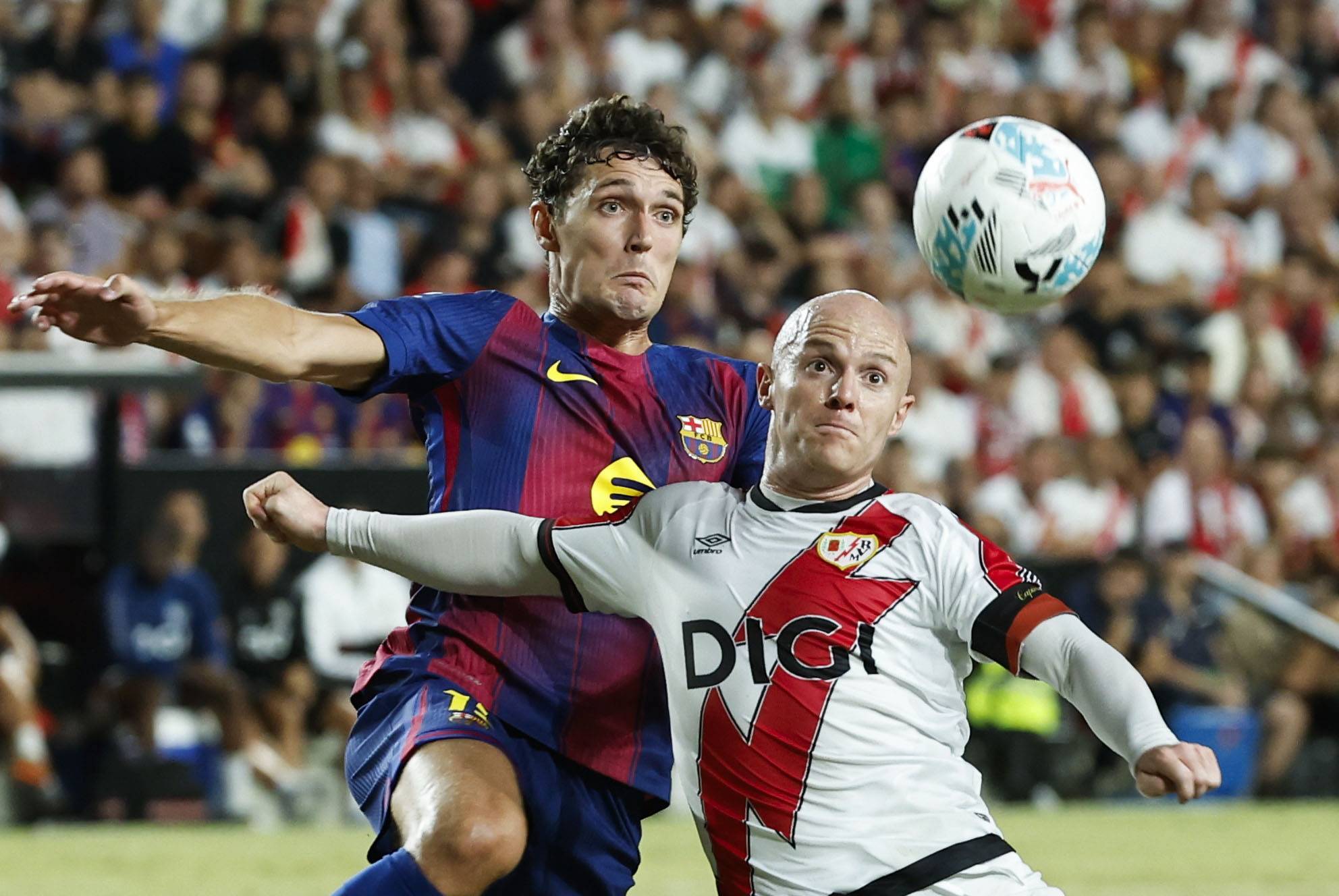 巴塞罗那战平对手，小小滑步