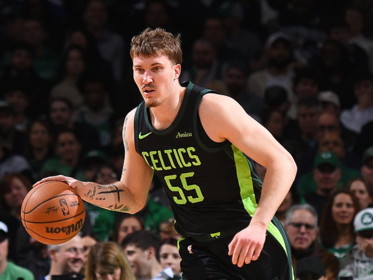 凯尔特人挽回连败,士气高昂的简单介绍 凯尔特人挽回连败,士气高昂的简单介绍