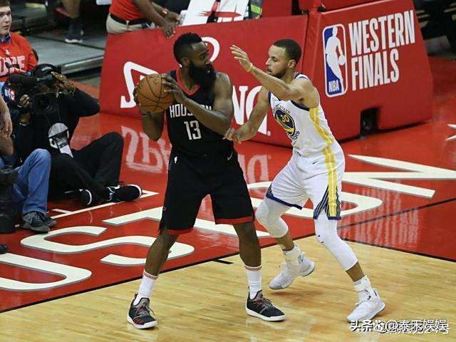 火箭大胜勇士,哈登狂砍35分 火箭大胜勇士,哈登狂砍35分